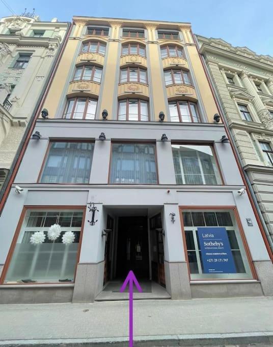 3 Bedroom Apartment In The Old/T Рига Екстериор снимка